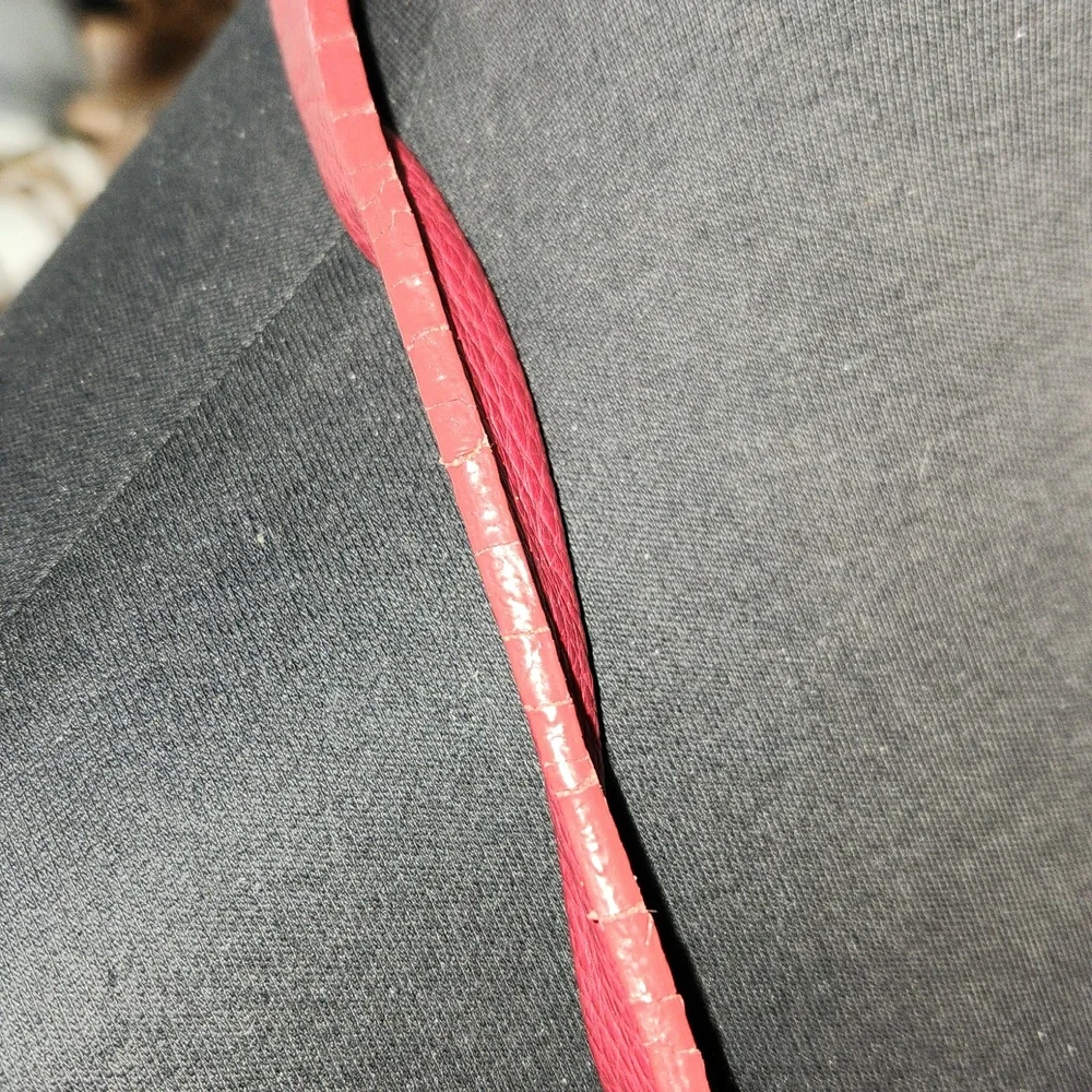 Barr+Barr Red Leather Bag - Picture 9 of 14